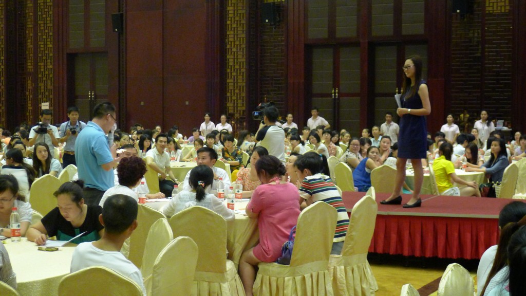 Teachers shared their thoughts in Jiujiang seminar